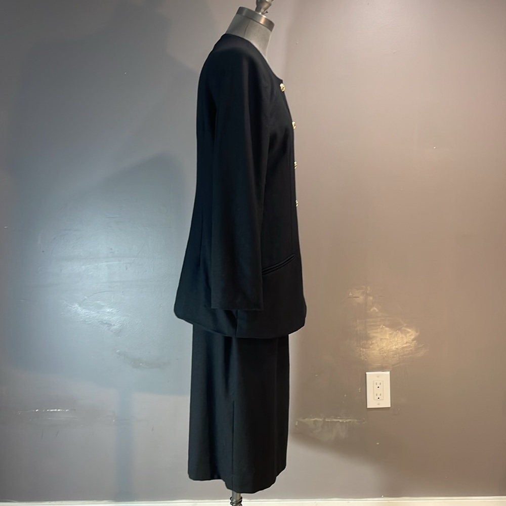 Pure Virgin wool black Womens suit size 12 MADE IN CANADA fully lined suit - Picture 8 of 17